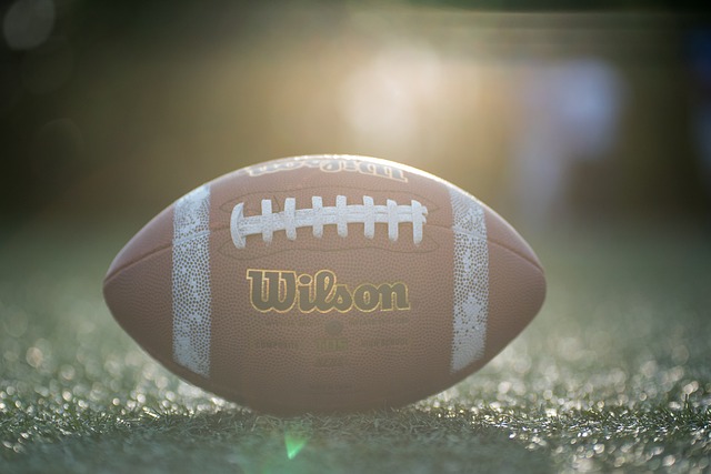 曼城英超33分紧追阿森纳，五项数据领跑联赛